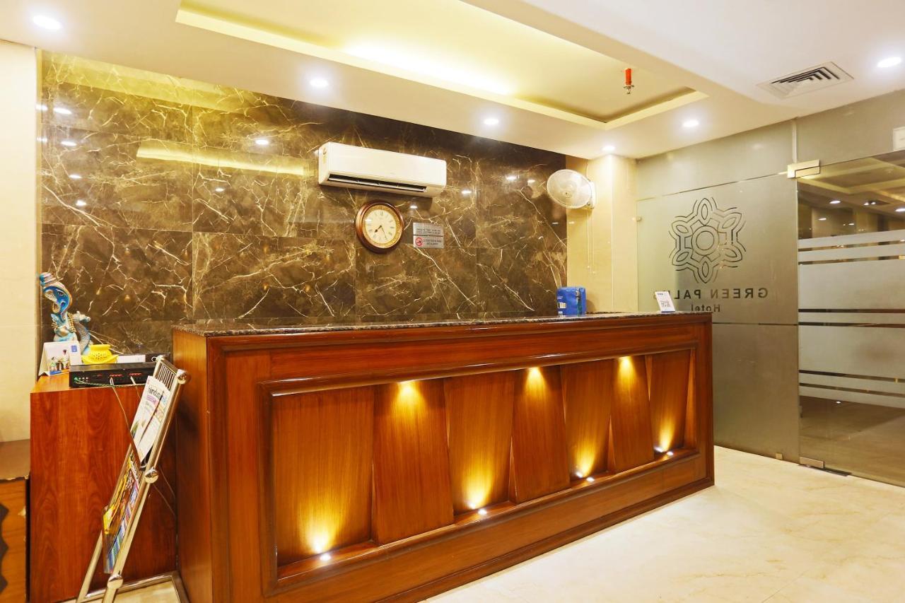 فندق Capital O Green Palms Near Jhilmil Metro Station نيودلهي المظهر الخارجي الصورة