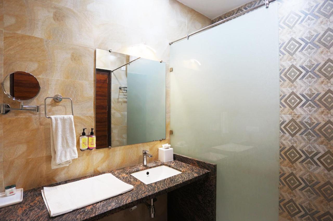فندق Capital O Green Palms Near Jhilmil Metro Station نيودلهي المظهر الخارجي الصورة